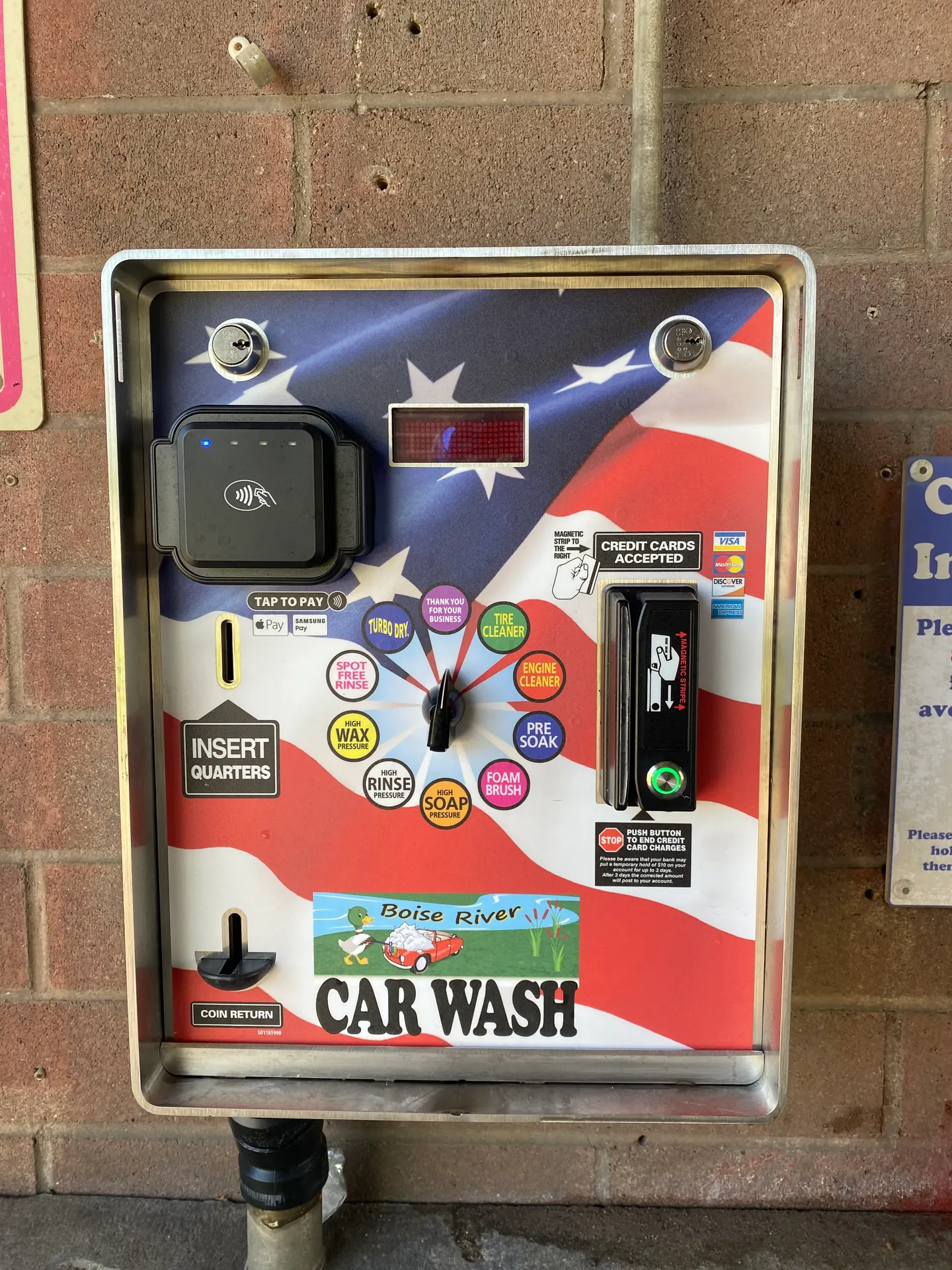 Boise River Car Wash in Boise, Idaho — photo 2 of 5