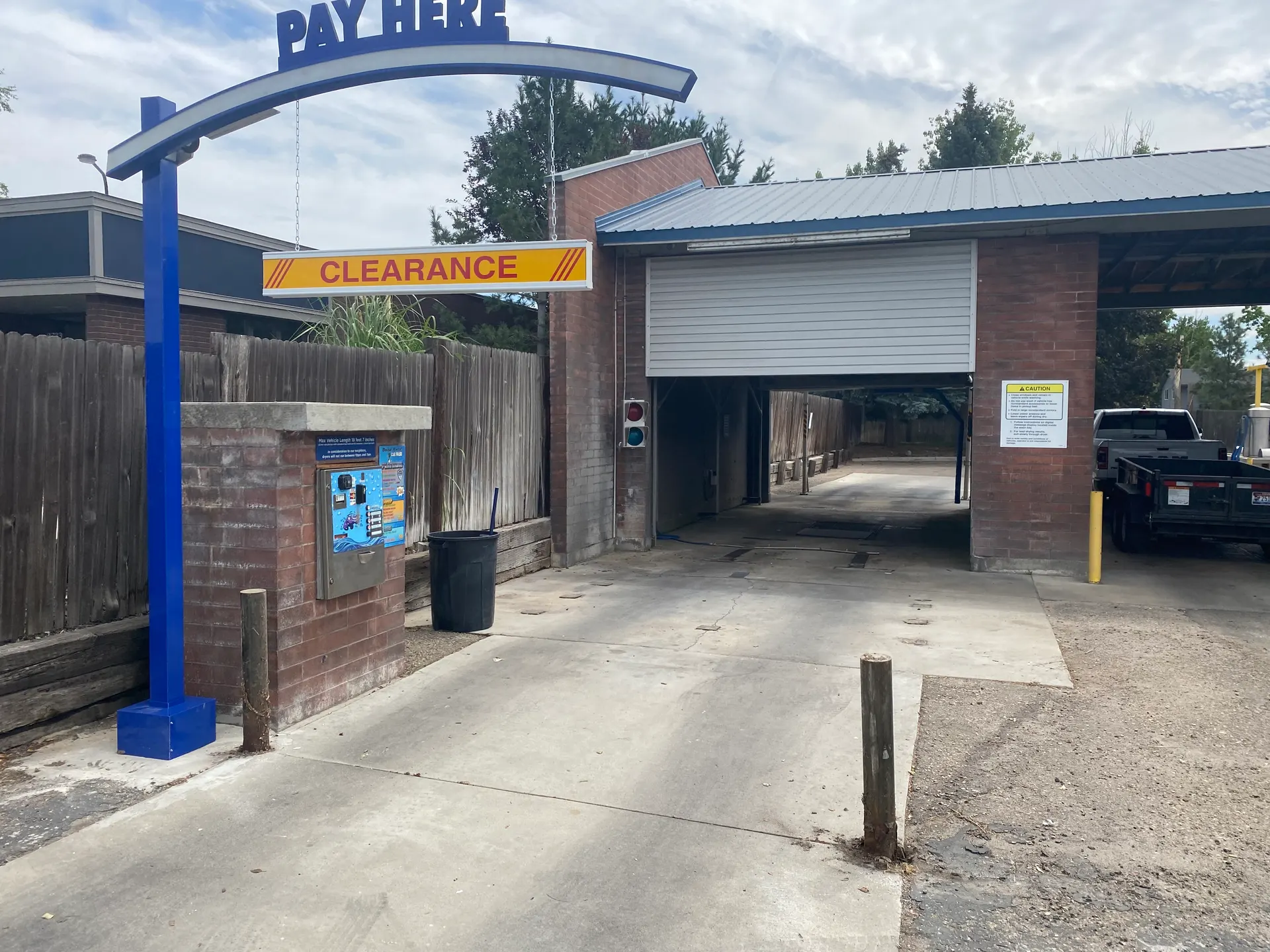 Boise River Car Wash in Boise, Idaho — photo 4 of 5