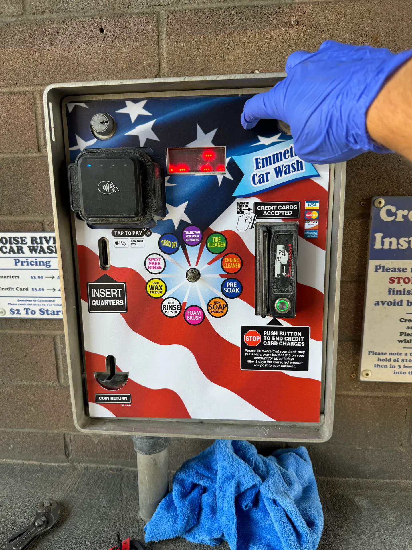 Emmett Car Wash in Emmett, Idaho — photo 4 of 4